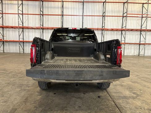 Used 2024 Ford F150 XLT AWD/4WD image 14