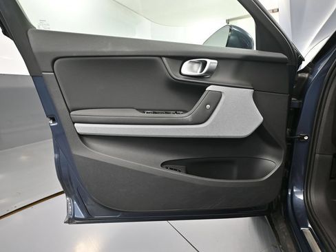 Used 2024 Polestar Polestar 2 AWD/4WD image 18