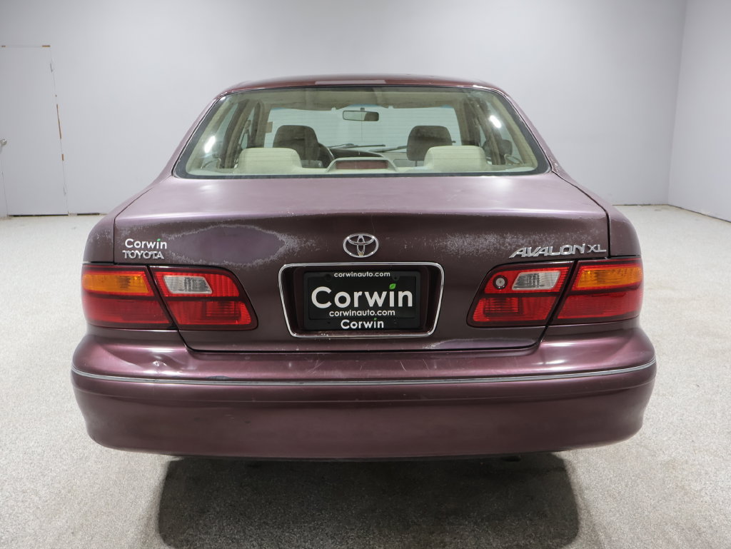 Used 1999 Toyota Avalon XL w/ PWR Seat Pkg FWD image 12