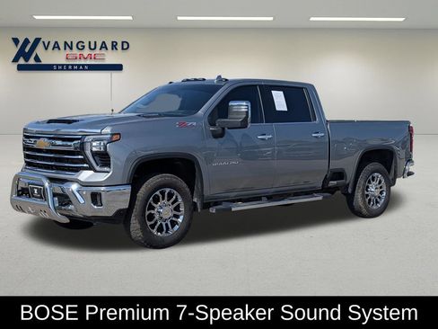Used 2026 Chevrolet Silverado 2500 LTZ w/ LTZ Premium Package AWD/4WD image 3