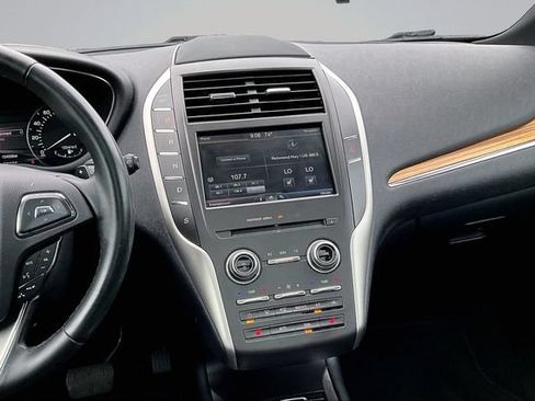 Used 2015 Lincoln MKC AWD w/ Equipment Group 101A Select image 9