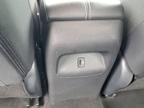 Used 2024 Nissan Sentra SV image 11