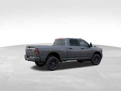 New 2026 RAM 2500 Big Horn AWD/4WD image 5