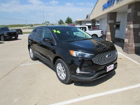 Used 2024 Ford Edge SEL w/ Convenience Package AWD/4WD image 3