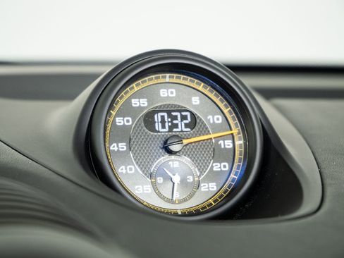 Certified 2025 Porsche 718 Boxster Spyder RS RWD image 14