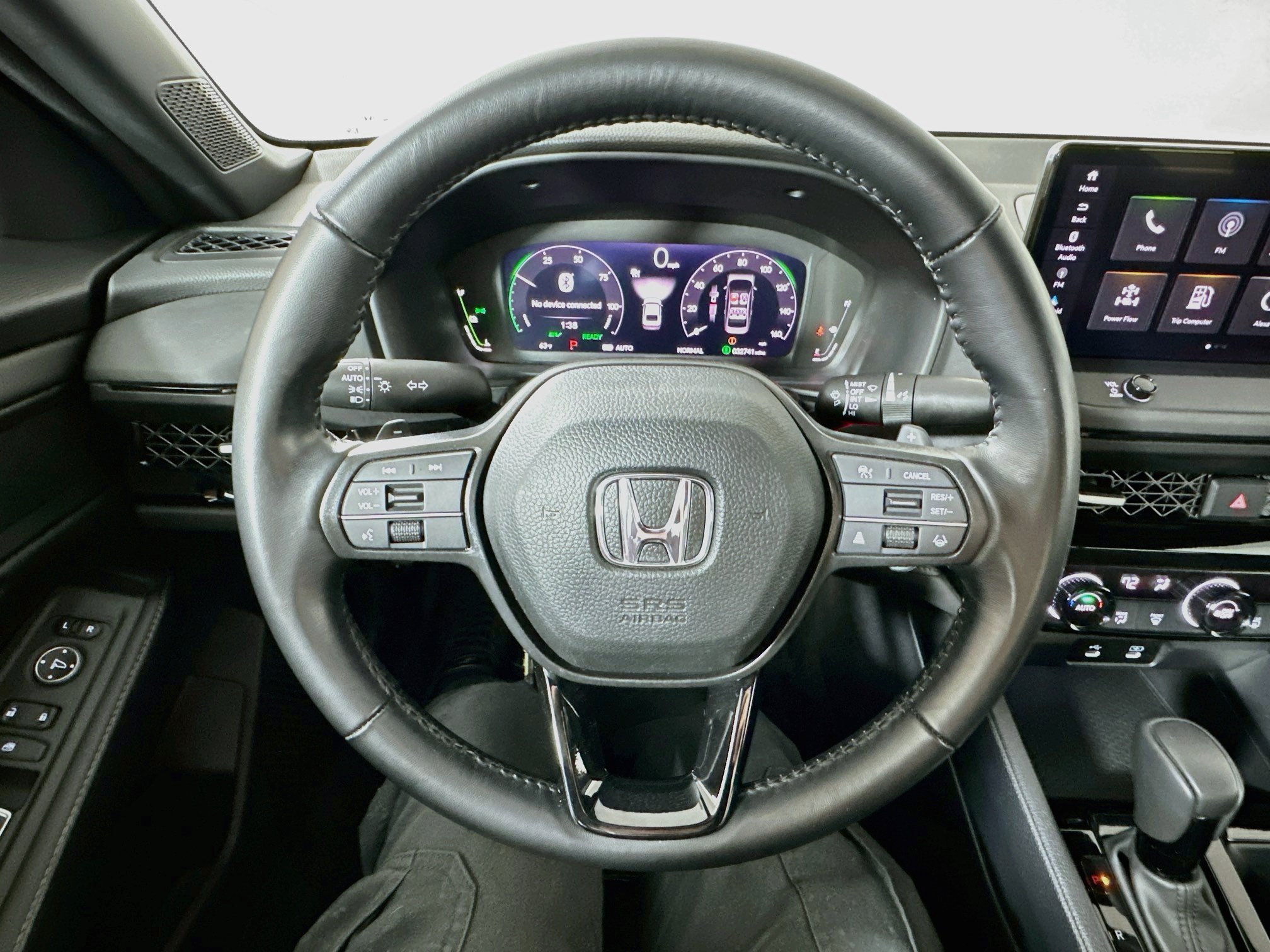 Used 2024 Honda Accord Sport image 11
