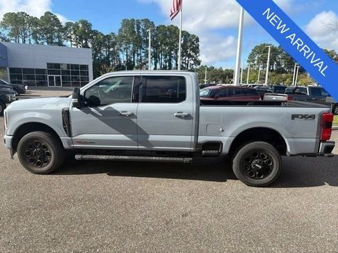 Used 2024 Ford F250 Lariat w/ Lariat Ultimate Package AWD/4WD image 10