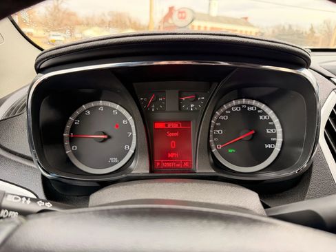 Used 2013 GMC Terrain SLT w/ Chrome and Technology Package image 17