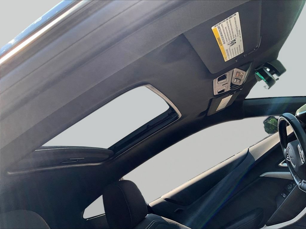 Used 2022 Chevrolet Camaro LT RWD image 26