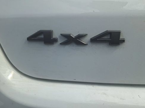 Used 2025 Jeep Compass Limited w/ High Altitude Package AWD/4WD image 11
