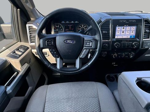 Used 2017 Ford F150 XLT w/ Equipment Group 302A Luxury AWD/4WD image 5