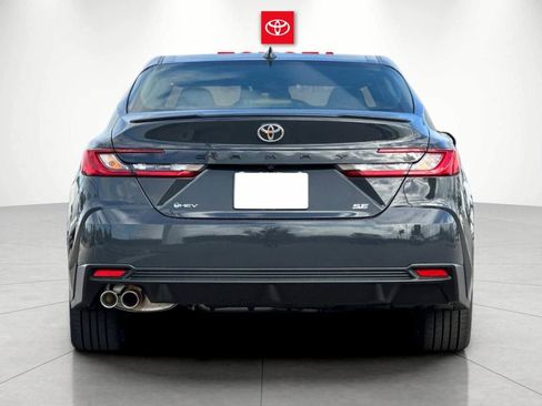 New 2026 Toyota Camry SE FWD image 4