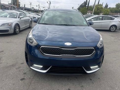 Used 2018 Kia Niro EX image 22