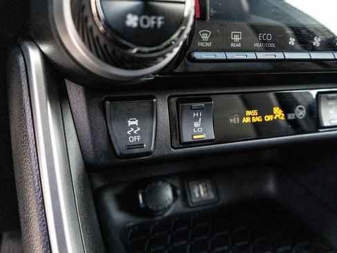 Certified 2025 Toyota RAV4 XSE image 25