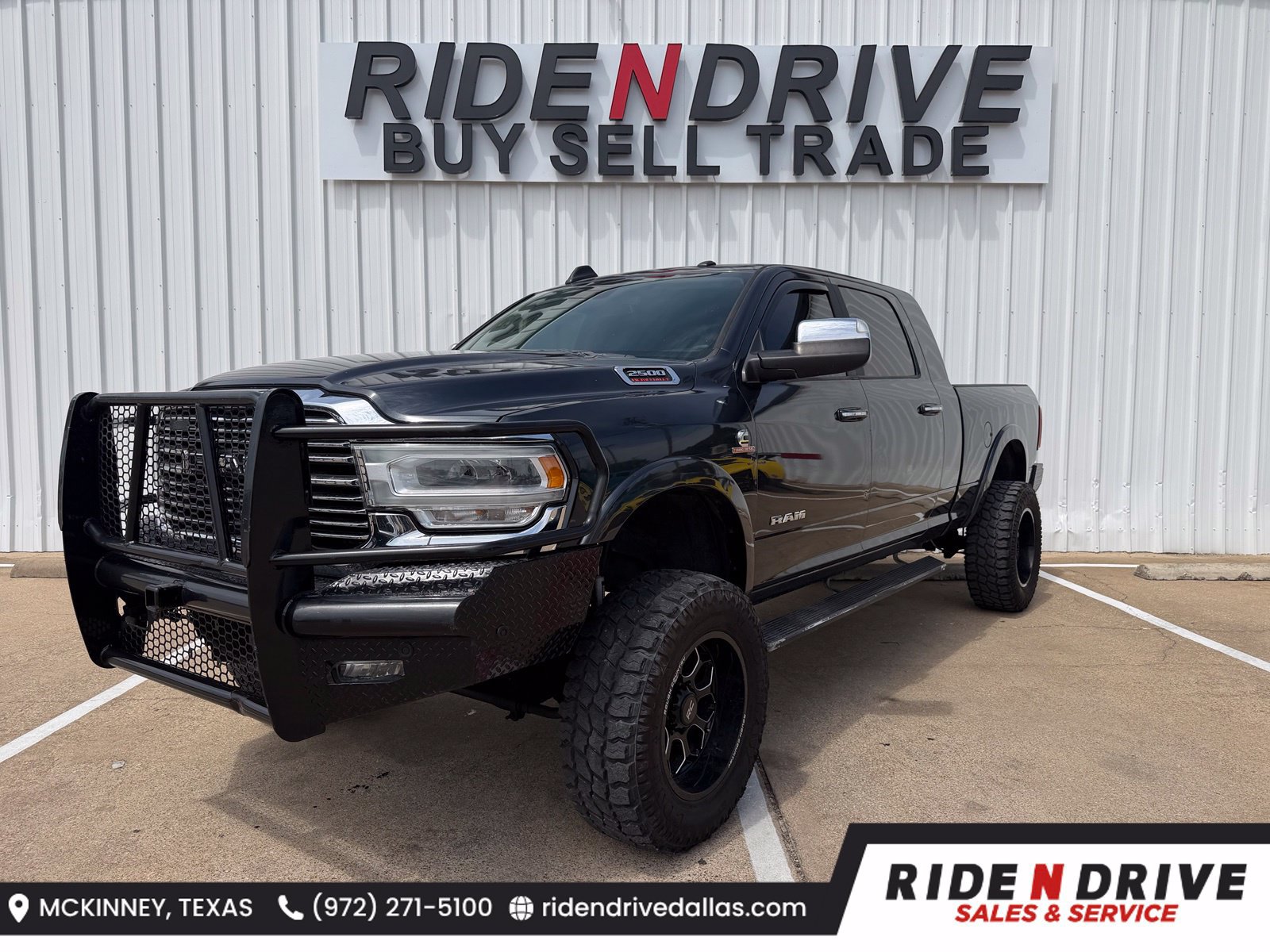Used 2019 RAM 2500 Laramie AWD/4WD image 1
