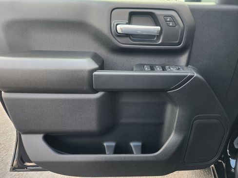 New 2026 Chevrolet Silverado 2500 Custom w/ Custom Value Package image 25