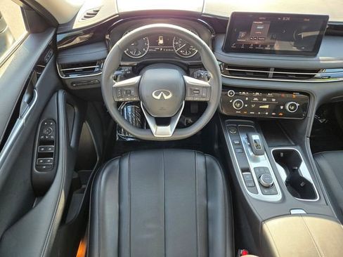 Certified 2025 INFINITI QX60 Pure FWD image 14