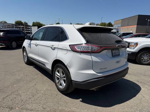 Used 2018 Ford Edge SEL w/ Equipment Group 201A FWD image 3