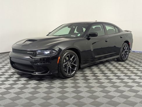Used 2023 Dodge Charger R/T w/ Blacktop Package image 9