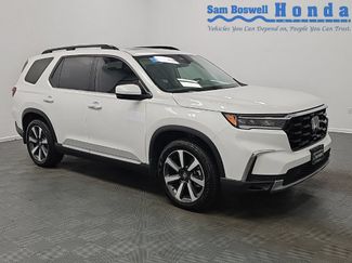 Used 2025 Honda Pilot Touring video 1