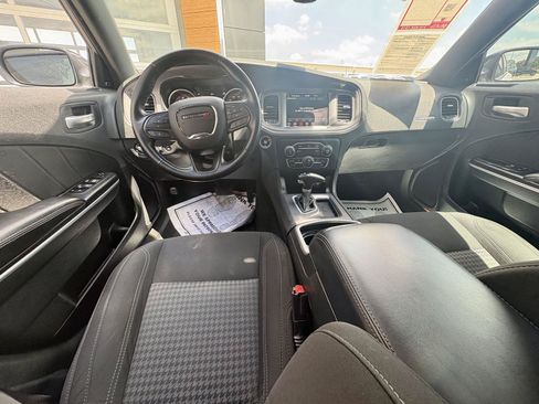 Used 2023 Dodge Charger SXT RWD image 11