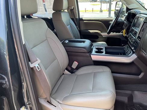 Used 2019 Chevrolet Silverado 2500 LTZ w/ Duramax Plus Package AWD/4WD image 18