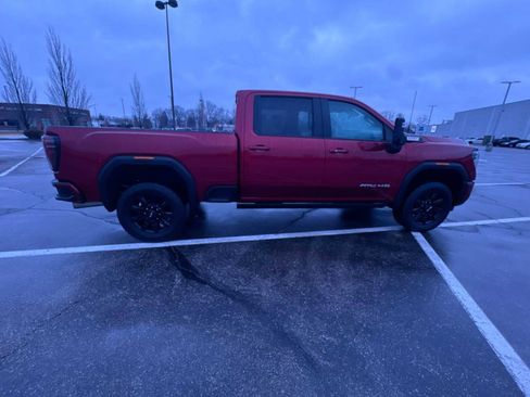 Used 2024 GMC Sierra 2500 AT4 w/ AT4 Premium Plus Package image 8