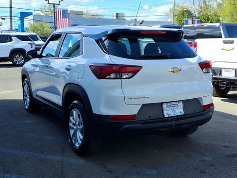 Used 2024 Chevrolet TrailBlazer LS w/ LS Confidence Package FWD image 4