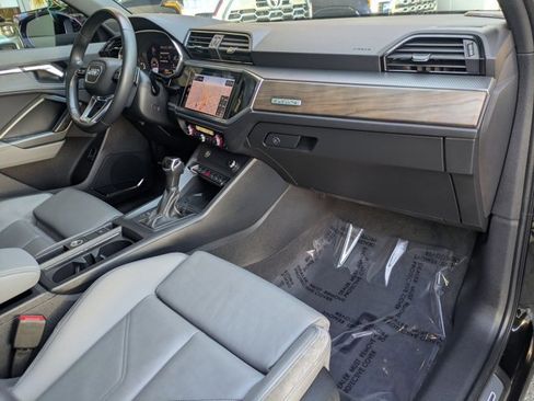 Used 2021 Audi Q3 2.0T Premium Plus w/ Premium Plus Package image 21