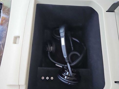 Used 2017 INFINITI QX80 4WD w/ Driver Assistance Package image 25