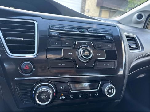 Used 2013 Honda Civic EX image 16