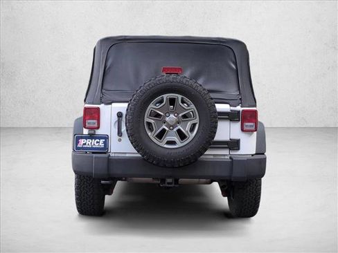Used 2013 Jeep Wrangler Rubicon w/ PWR Convenience Group AWD/4WD image 7