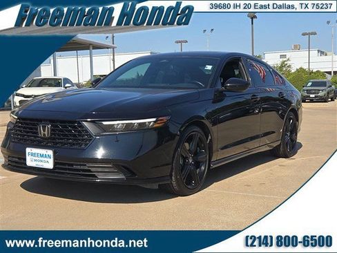 Used 2024 Honda Accord Sport image 1