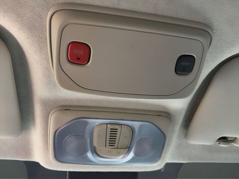 New 2026 RAM ProMaster 2500 w/ Convenience Group image 22