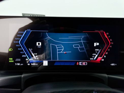 Used 2025 BMW M2 w/ Lighting Package RWD image 38
