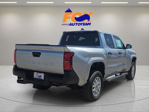 New 2026 Toyota Tacoma SR AWD/4WD image 4