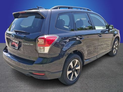 Used 2018 Subaru Forester 2.5i Premium AWD/4WD image 4