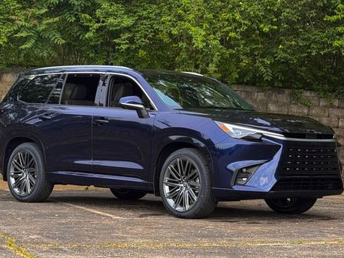 New 2026 Lexus TX 350 AWD image 2