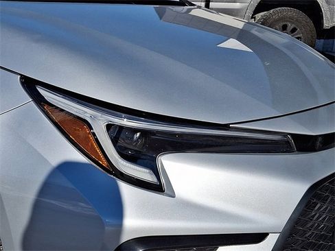 Certified 2023 Toyota Corolla SE image 9