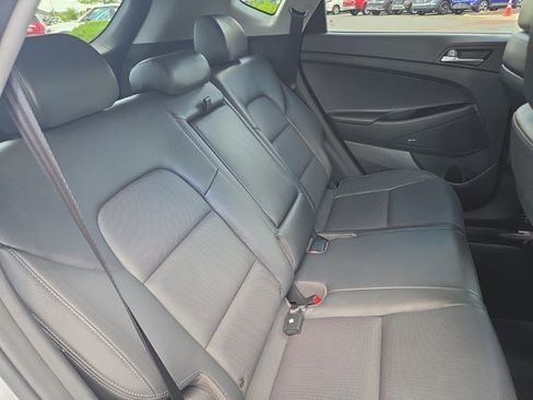 Used 2017 Hyundai Tucson SE Plus FWD image 32