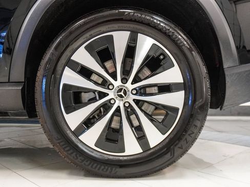 Used 2025 Mercedes-Benz GLE 450e 4MATIC image 39