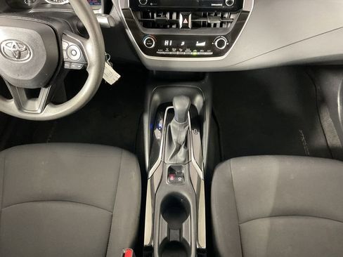 Used 2021 Toyota Corolla LE image 14