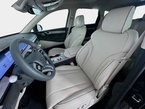 New 2026 Genesis GV80 2.5T Prestige image 11