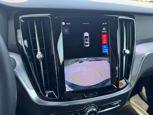 Certified 2023 Volvo S60 B5 Plus w/ Climate Package AWD/4WD image 18
