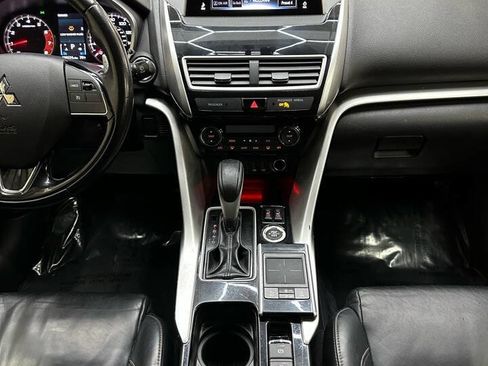 Used 2018 Mitsubishi Eclipse Cross SEL image 26