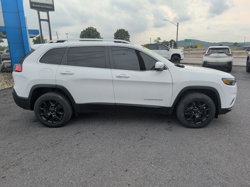 Used 2021 Jeep Cherokee Latitude Lux AWD/4WD image 2