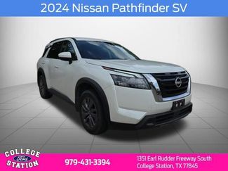 Used 2024 Nissan Pathfinder SV video 1