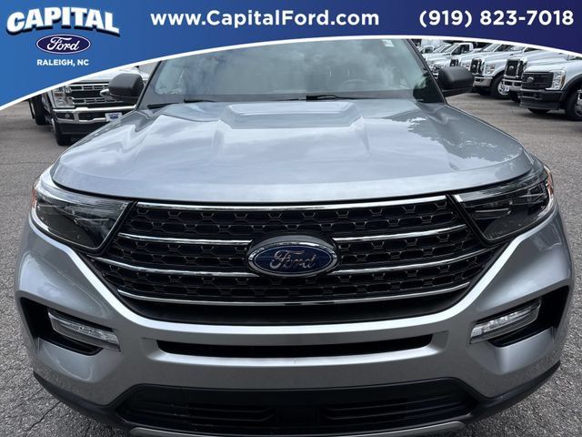 Used 2023 Ford Explorer XLT w/ Equipment Group 202A AWD/4WD image 10