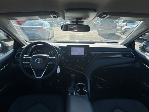 Used 2023 Toyota Camry LE image 11