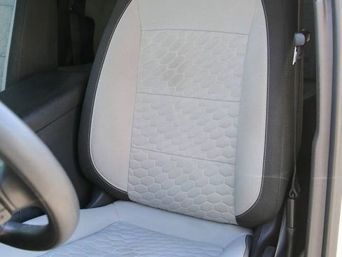 Used 2020 Chevrolet Equinox LS FWD image 41